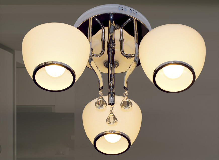 Những mẫu đèn chùm phòng khách hiện đại được tin dùng hiện nay