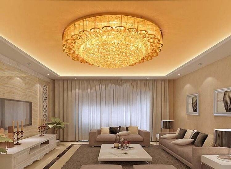Đèn mâm LED ốp trần giúp cho phòng khách thêm phần sang trọng