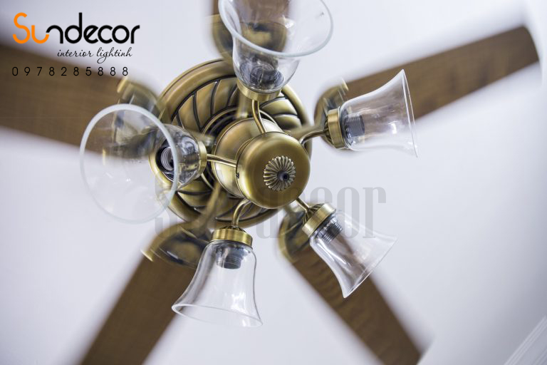 Quạt Trần Đèn Mr Vũ Cao Cấp LOTUS GOLD LIGHT