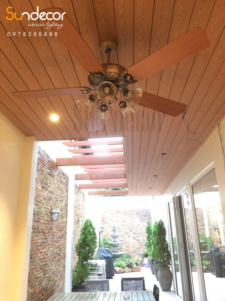 Quạt Trần Đèn Mr Vũ Cao Cấp  LOTUS RB LIGHT