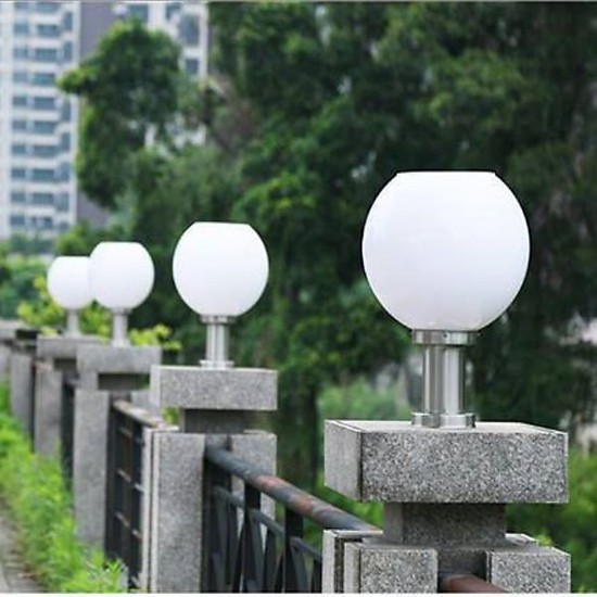Cách chọn đèn trang trí cho quán cà phê sân vườn