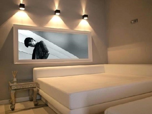 Cách bố trí đèn treo tường đẹp cho từng không gian