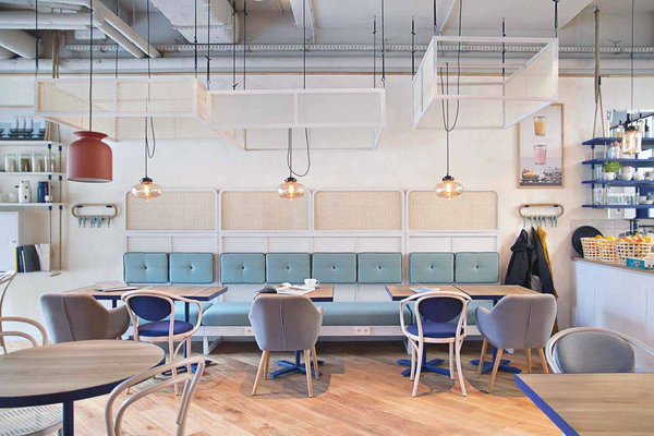 nen dung den tha quan cafe dang led hay soi dot